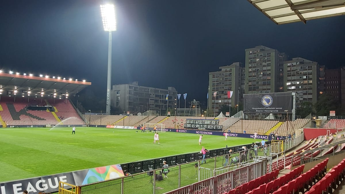 Stadion Bilino Polje u Zenici pod reflektorima prije utakmice reprezentacije BiH u Ligi nacija