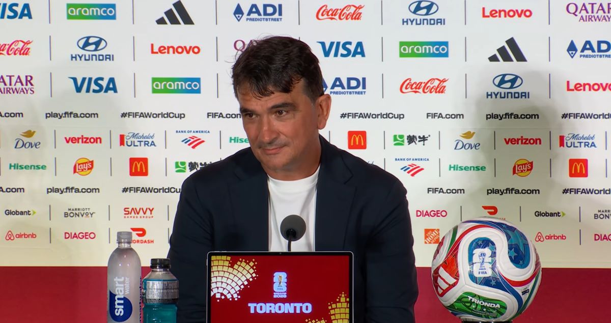 Zlatko Dalić na klupi tokom utakmice reprezentacije Hrvatske