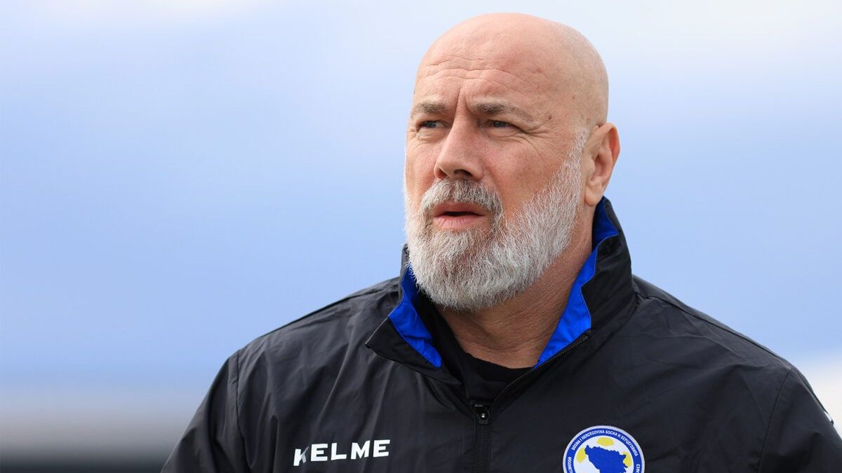 Sergej Barbarez, selektor reprezentacije Bosne i Hercegovine, u trenerci NS BiH