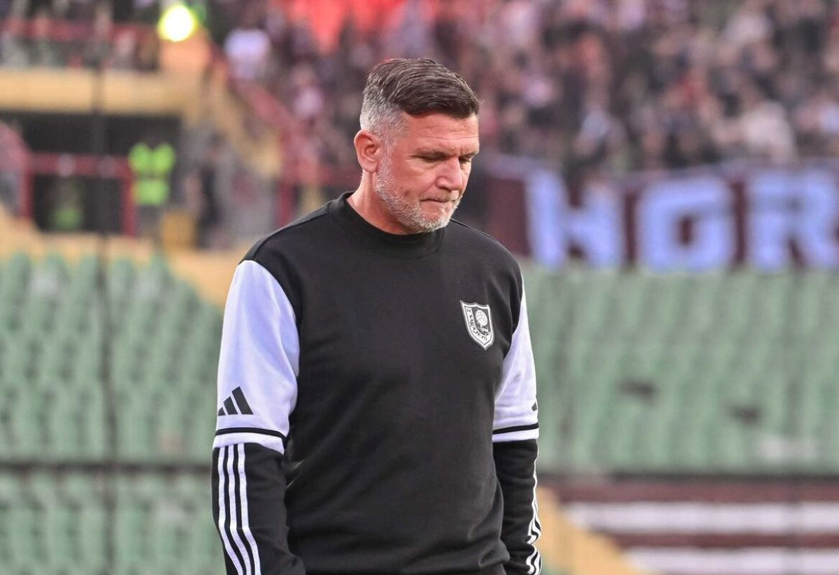 Zoran Zekić, trener FK Sarajevo, tokom utakmice